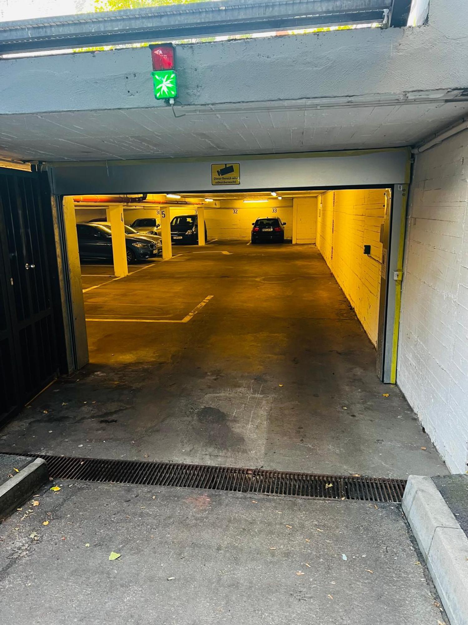 Ladenwohnung In Kreuzberg Mit Parkplatz In Einer Tiefgarage Berlim Exterior foto